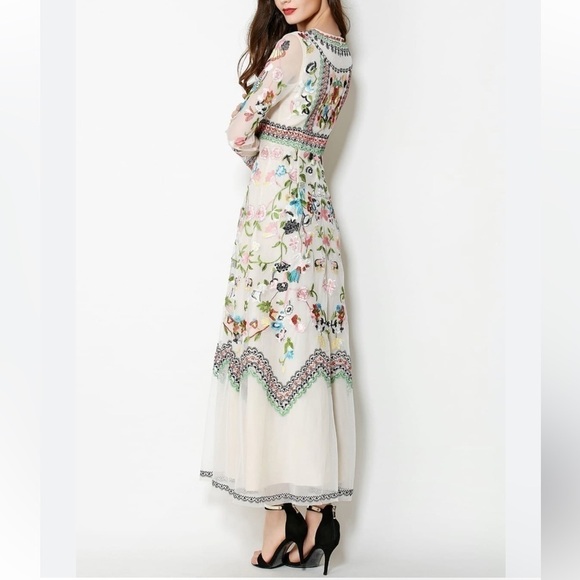 Embroidery Flowers Boho Silk Dress - Picture 4 of 16